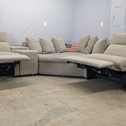 🛋️💥 VCF Sectional With Recliners 🛋️💥 Free Delivery And Financing Available