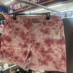 Levi’s Plus Size Shorts 