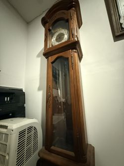 Emperor Grandfather Clock – Westminster Chime – Solid Wood Case