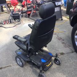 Drive Medical Mobility Chair Titan 2020X16 Electric Wheelchair 