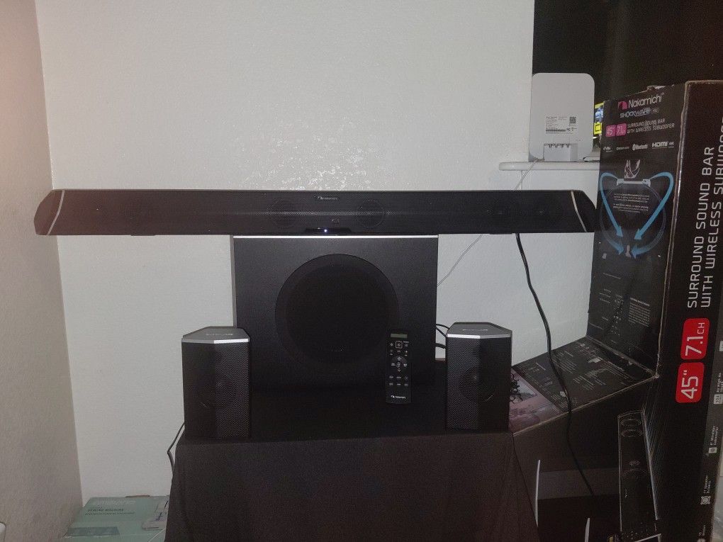 NAKAMICHI  SHOCKWAVE 4.57.1 SURROUND SOUND SYSTEM 