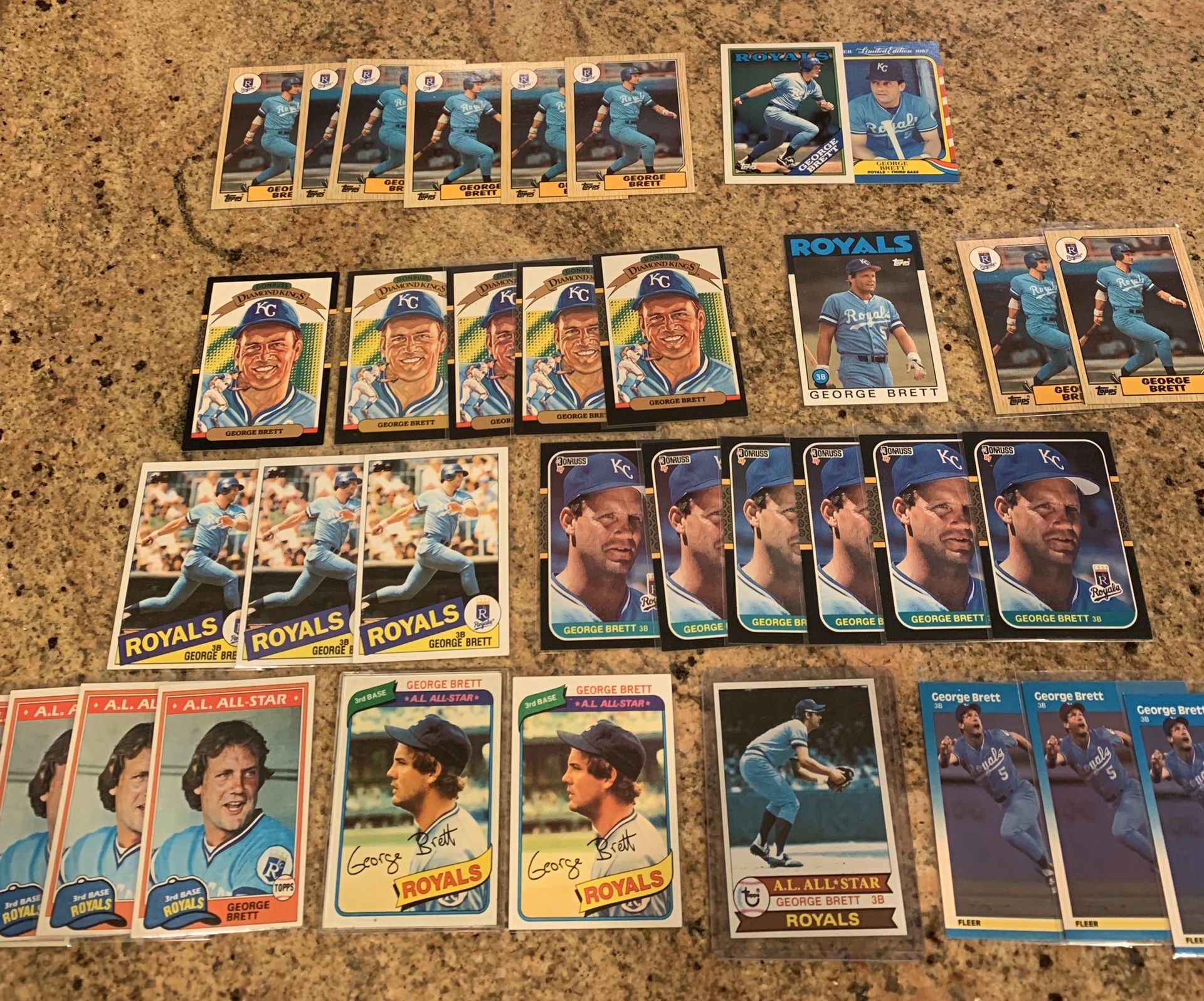 George Brett Baseball Cards $40