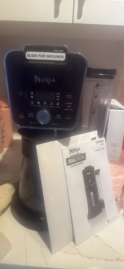 Ninja coffee maker can do pods or regular coffee