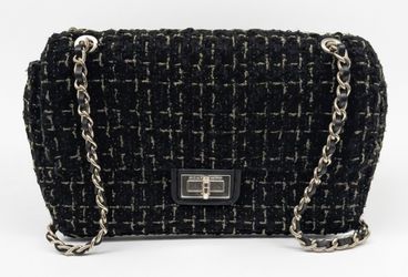 Karl Lagerfeld Black & Gold Tweed Agyness Bag W/Chain Strap