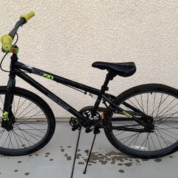Boys bike Tony Hawk 20”
