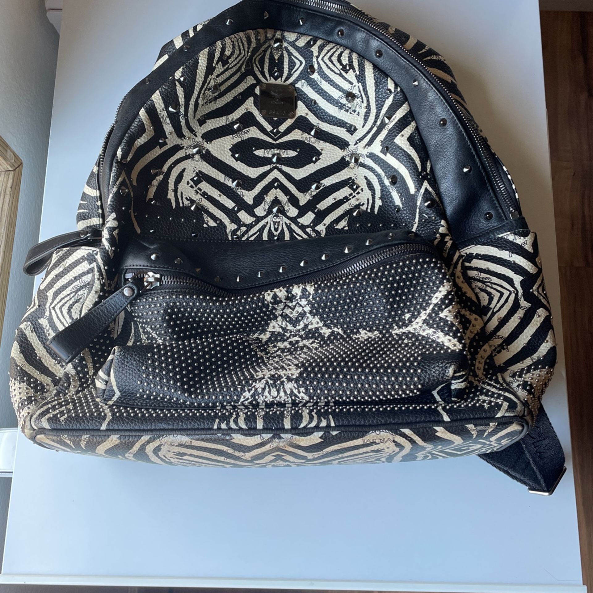 Exclusive MCM Backpack (L)