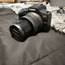 EOS R100