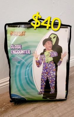 Close Encounter -Alien Carrying Kid Costume - SPIRIT