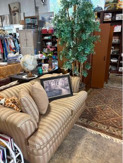 Loveseat