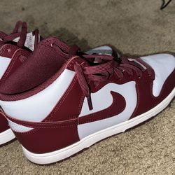 Nike Beetroot