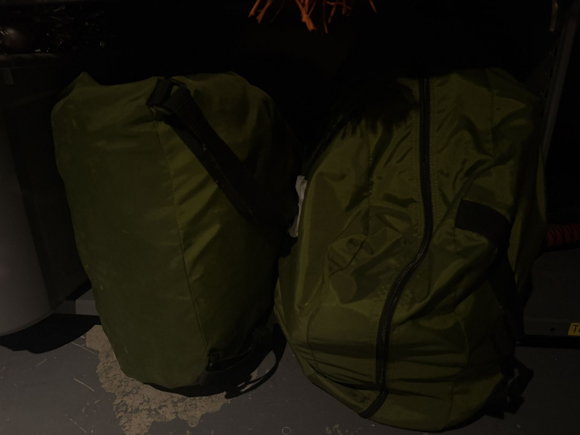 Two-Inflatable -Kayaks 