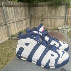 Nike Air Man Size 8
