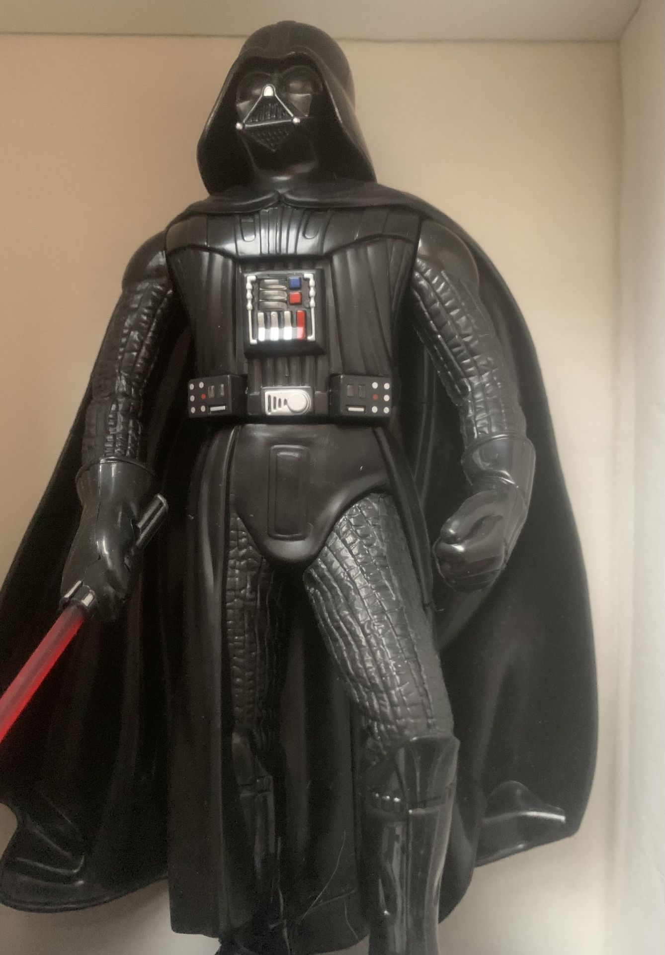 Vintage 1996 Star Wars Darth Vader Electronic Talking Bank