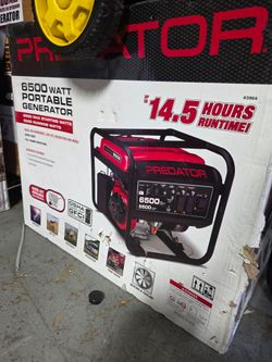PREDATOR GAS 6500 WATTS PORTABLE GENERATOR NEW