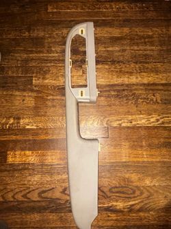 GMC Yukon door armrest