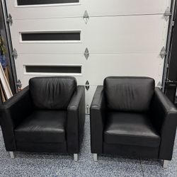Steelcase Black Leather Executive Lounge Chairs – Set of 2 (2021)