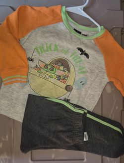 Boys outfit size 4t Halloween