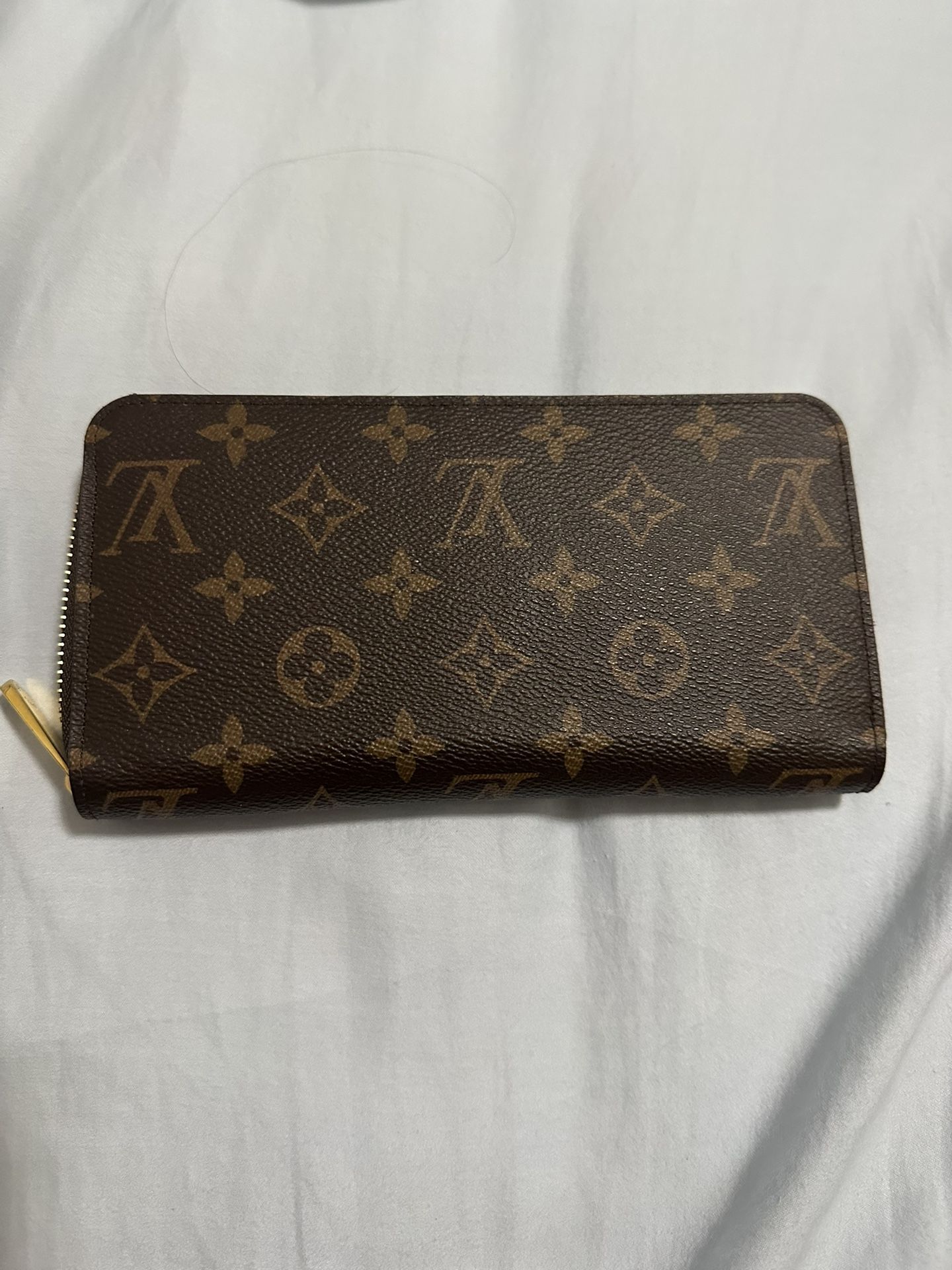 LV Wallet