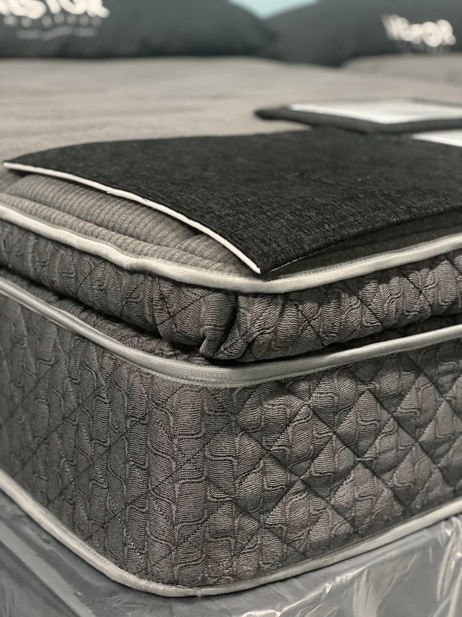 🚚 MOVING OUT NEW Mattresses! All Sizes Must Go – California King, King, Queen, Full, Twin XL 🌟 Take Home Today for Just $15 Down! 💥