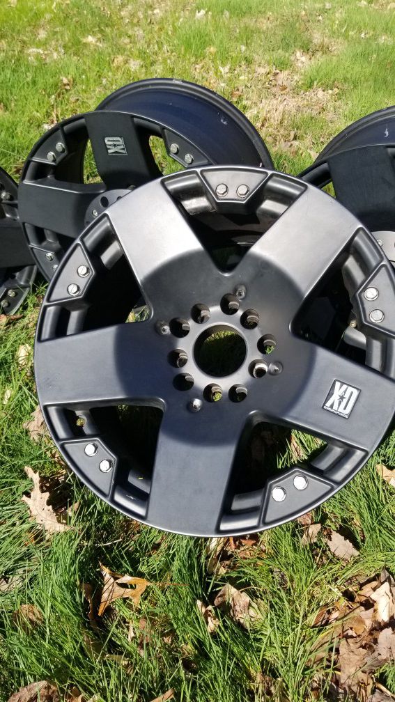 18" KMC Rockstar wheels, set of 5 off Jeep Wrangler