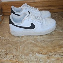 Nike Air Force 1s Mint Condition Size 8 1/2 Amizing Price 