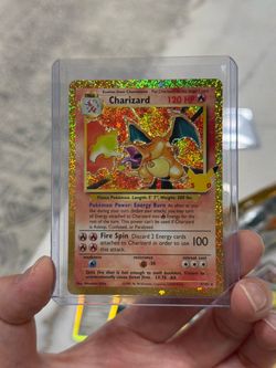 Charizard - ME: 30th Celebration Classic Collection