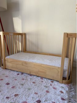Nestig Toddler Bed.