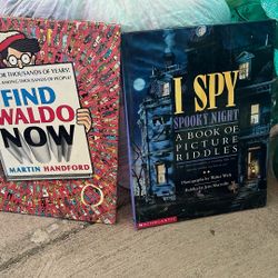 6 I Spy Books1 Find Waldo Book