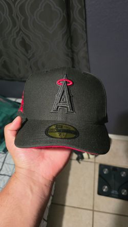 New Era 59FIFTY LA Angels Black / Red Side Patch Fitted Hat 7 5/8