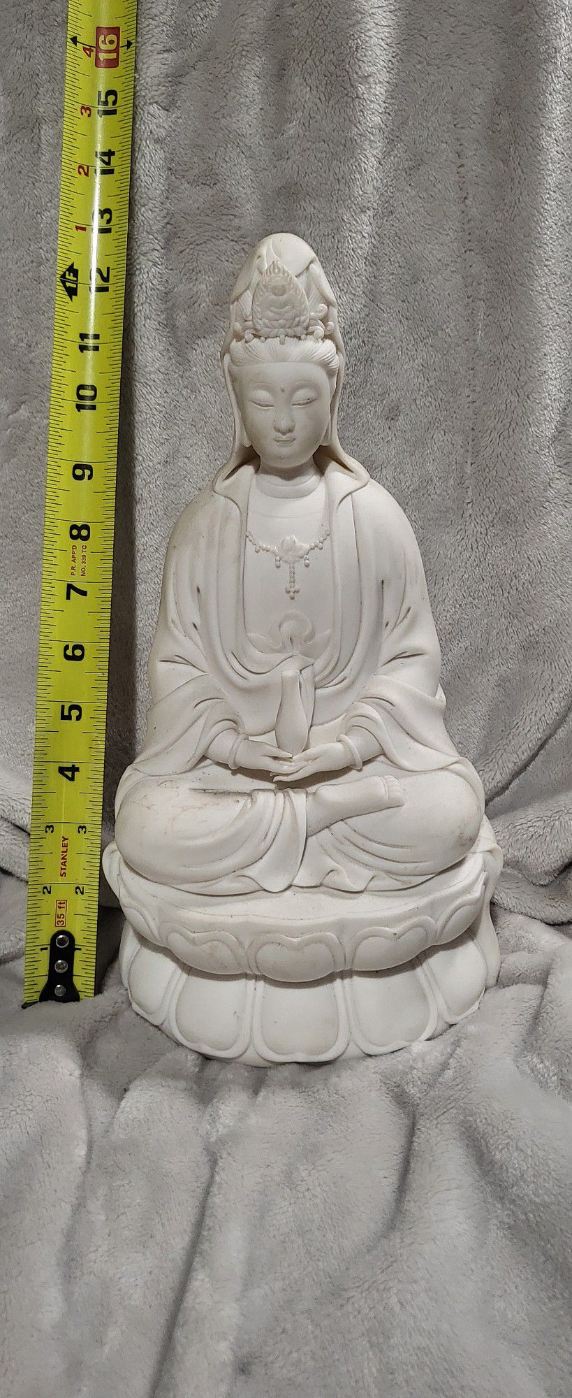 Antique  Chinese Statue