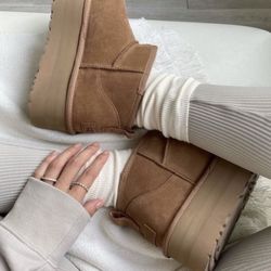 UGG Classic Ultra Mini Platform Boots 