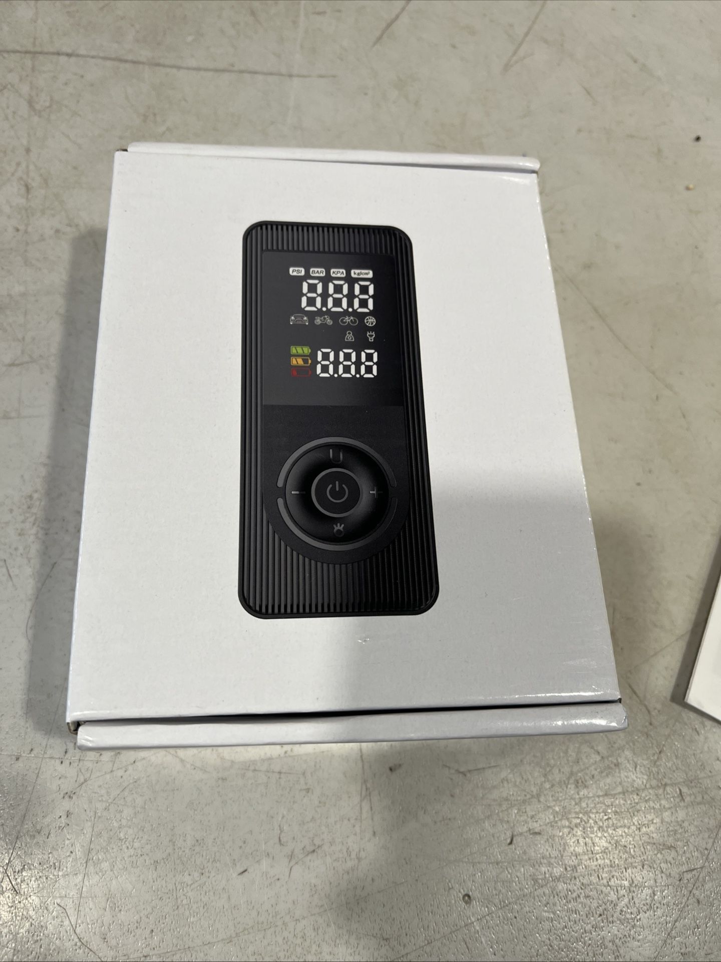 Smart Air Pump Tire Inflator Fir Balls, Bikes, Motorcycles, Car Tires Digital