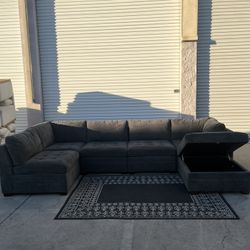 Thomasville Tisdale 6-Piece Fabric Modular Sectional with Storage Ottoman - 🚚 FREE DELIVERY AVAILABLE 