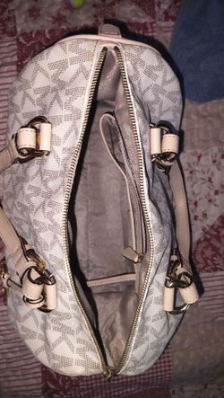 Michael Kors cream color handbag