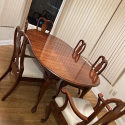 Dinning Table And Six Chairs 