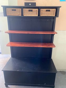 Cabinet with storage
