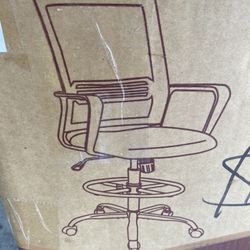 Black Desk Chair