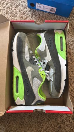 Nike Air Max 1 Ultra Essential – Men’s Size 10.5 – Classic Air Max Comfort
