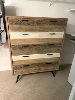 Armoire dresser