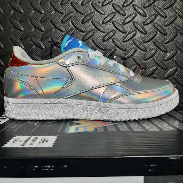 Reebok Classic Club C 85 Wonder Woman 1984 Big Kids Shoes Silver