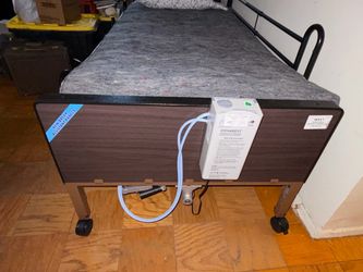 Drive Full Electric Hospital Bed w/ Rails & DynaRest Pressure Pump