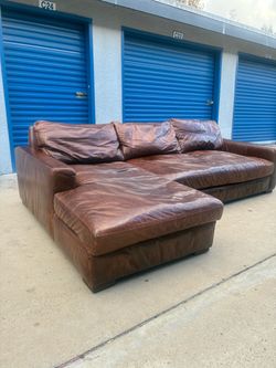 Restoration Hardware Full-Grain Leather Sectional Couch 🛻Delivery Available🛻
