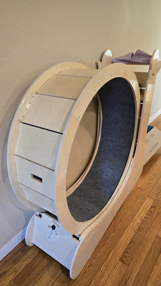 New / Unused Cat Treadmill