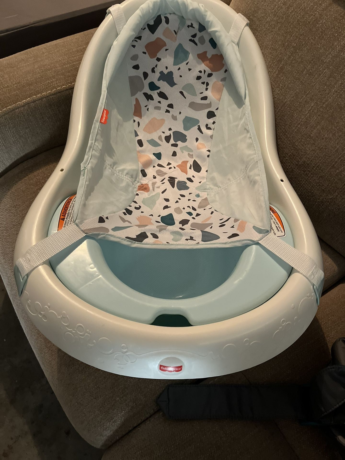 Fisher-Price 4 N 1 bath tub