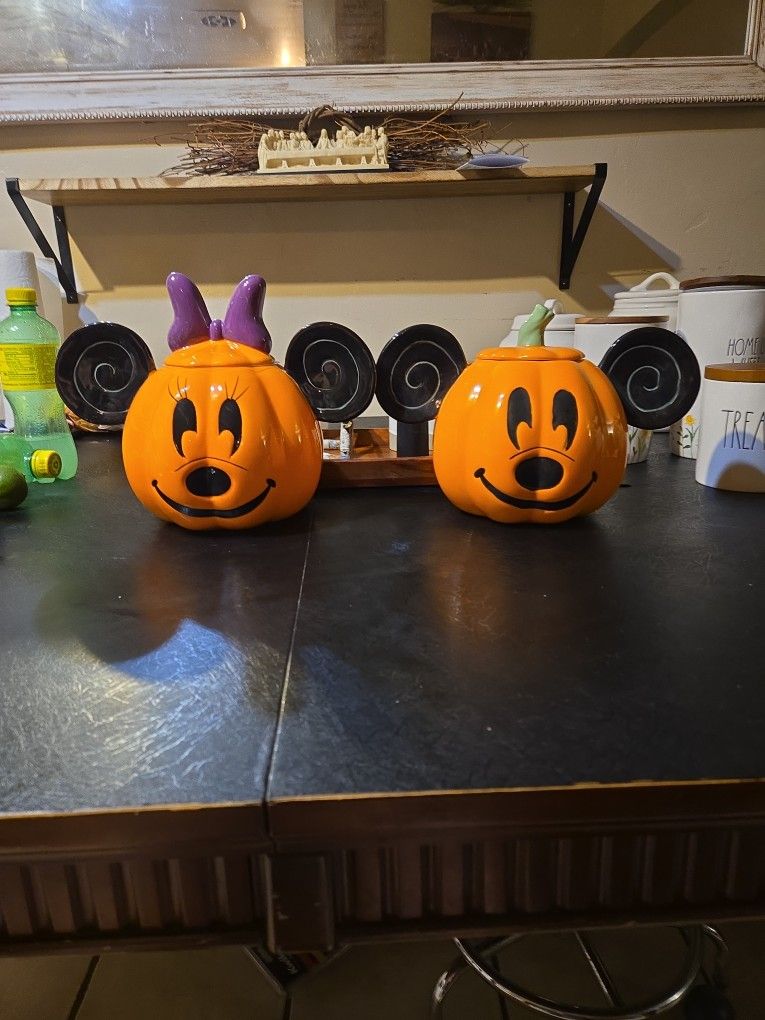 Mickey & Minnie Halloween Pumpkin Jars