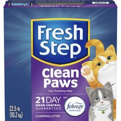 Fresh Step Clean Paws Multi-Cat with the Power of Febreze Scented Clumping Cat Litter - 22.5lbs