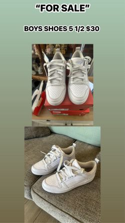 Boys shoes 5 1/2