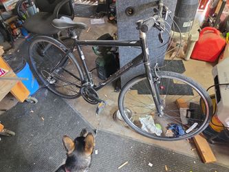 Trek 7.1 Hybrid Bike