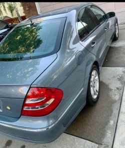 2006 Mercedes-Benz E-Class