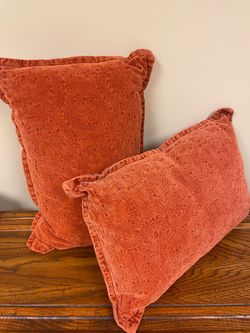Rust Pillows